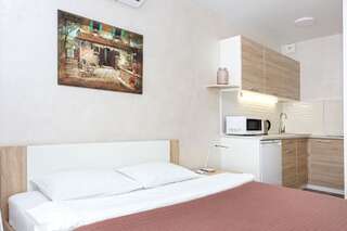 Апартаменты Apartment Roomer 9 Минск Улучшенные апартаменты-5